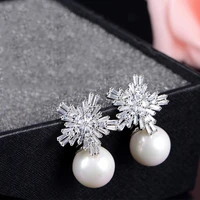 2022 new pearl earrings woman fashion snowflake earrings fashion temperament butterfly earrings elegant lady jewelry wedding