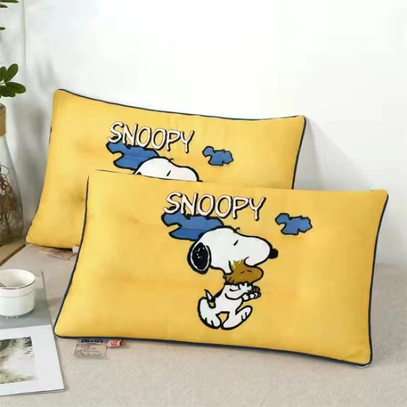 

Snoopy Children's Latex Pillow for Kindergarten 1-3-16 Years Old Four Seasons Universal Newborn Baby Pillow Pillows forSleeping
