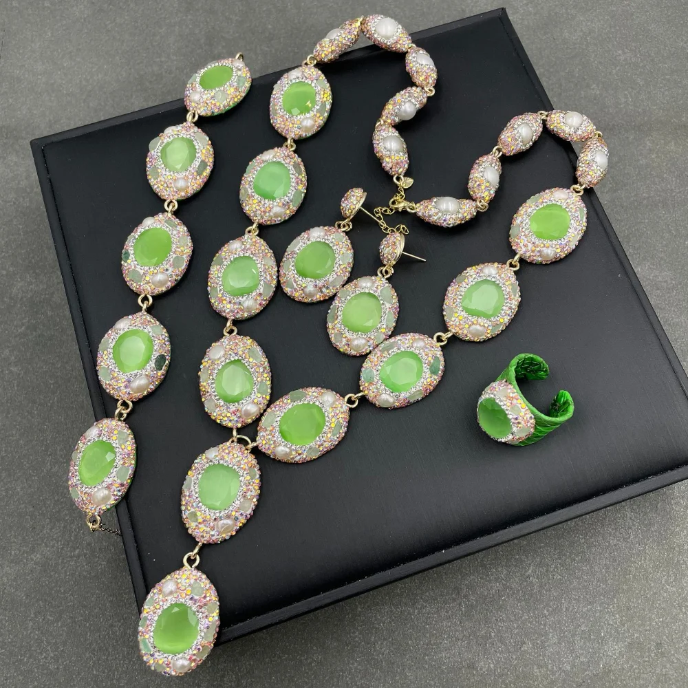 

Natural Jade Baroque Pearl Jewelry Sets for Women Trajes De Mujer Conjunto 4 Piezas Elegantes Luxury Dubai Jewelry Sets Necklace
