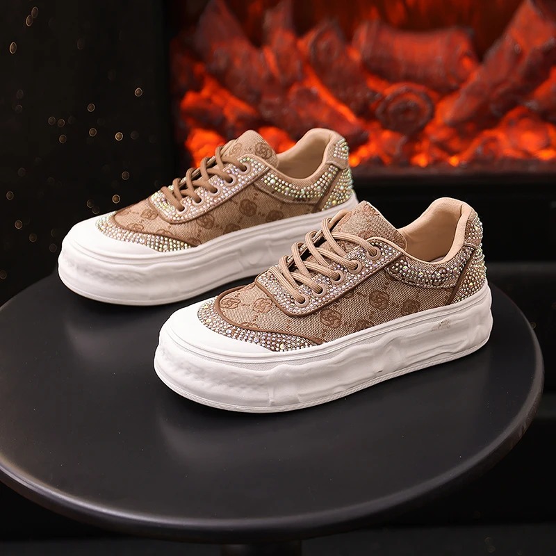 Chic Luxury Designer Shoes for Women 2023 New Chunky Casual Sneakers Girls Canvas Platform Sports Shoes Woman Flats Thick Bottom