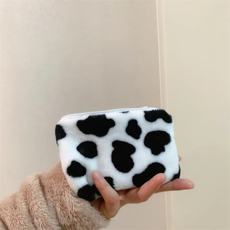 

Cow Pattern Plush Coin Purses Mini Coin Wallet Storage Bag Card Holder Credit Wallet Pocket Women Girls Female Coin Purse Zip