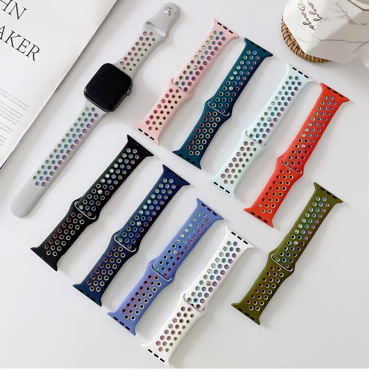 Ремешок спортивный для Apple Watch Band 46 мм 45 44 40 41 42 силиконовый браслет iWatch Ultra 2 49 Series 10