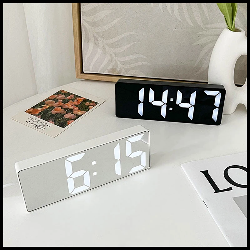 

LED Digital Table Clock Large Display Mirror Surface Smart Powered Electronic Desktop Alarm Clocks Thermometer Date Night Light