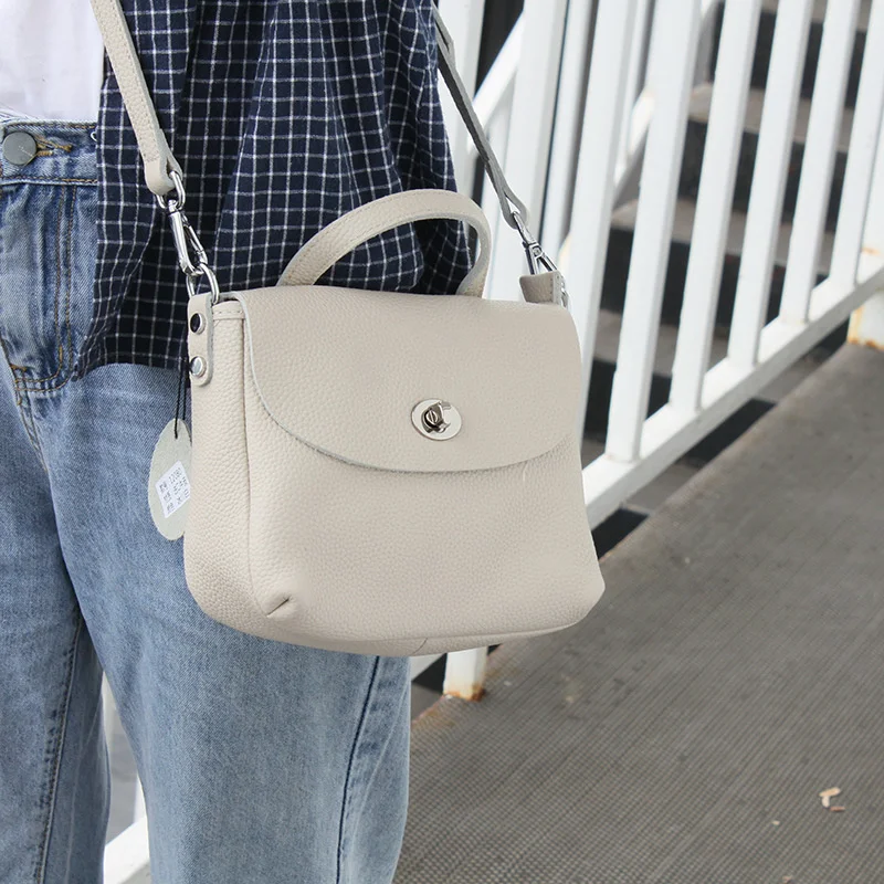 

Брендовая качественная Роскошная Подлинная новая простая портативная полукруглая, удобная текстура, сумка-мессенджер на одно плечо