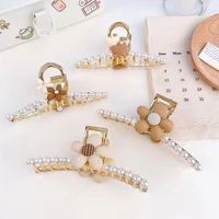 cute gold plated flower bear metal grab clip for women white acrylic bead hair clip claw hair clip jewelry