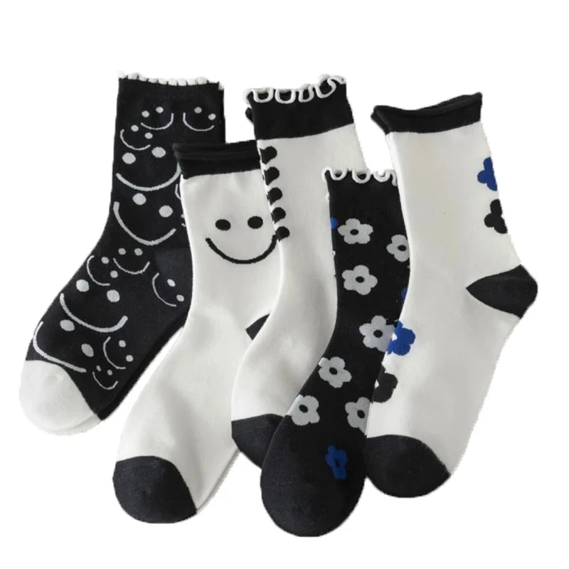 5 Pair Heart Socks Women Female Cartoon Print Cotton Socks Korean Style Women Fashion High Quality Brand Sokken Girl Leg Warmers