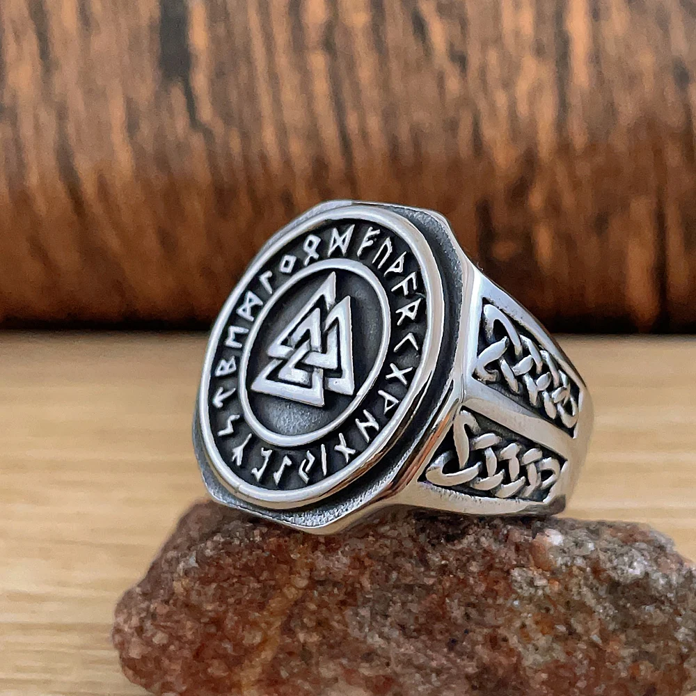 

Norse Rune Viking Valknut Ring For Men Vintage Odin Viking Celtics Knot Rings Stainless Steel Amulet Jewelry Accessories Gift