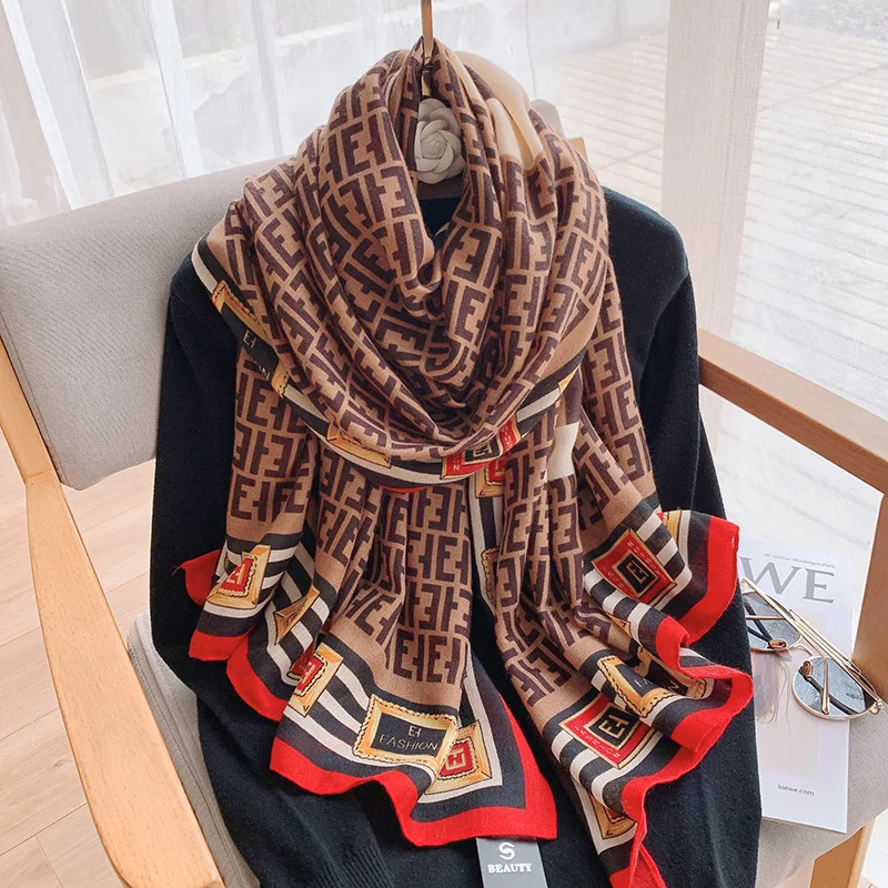 

Новый роскошный шарф весна-осень-зима женская уличная теплая шаль с принтом E мягкие и длинные ветрозащитные шарфы женские 185*90 см