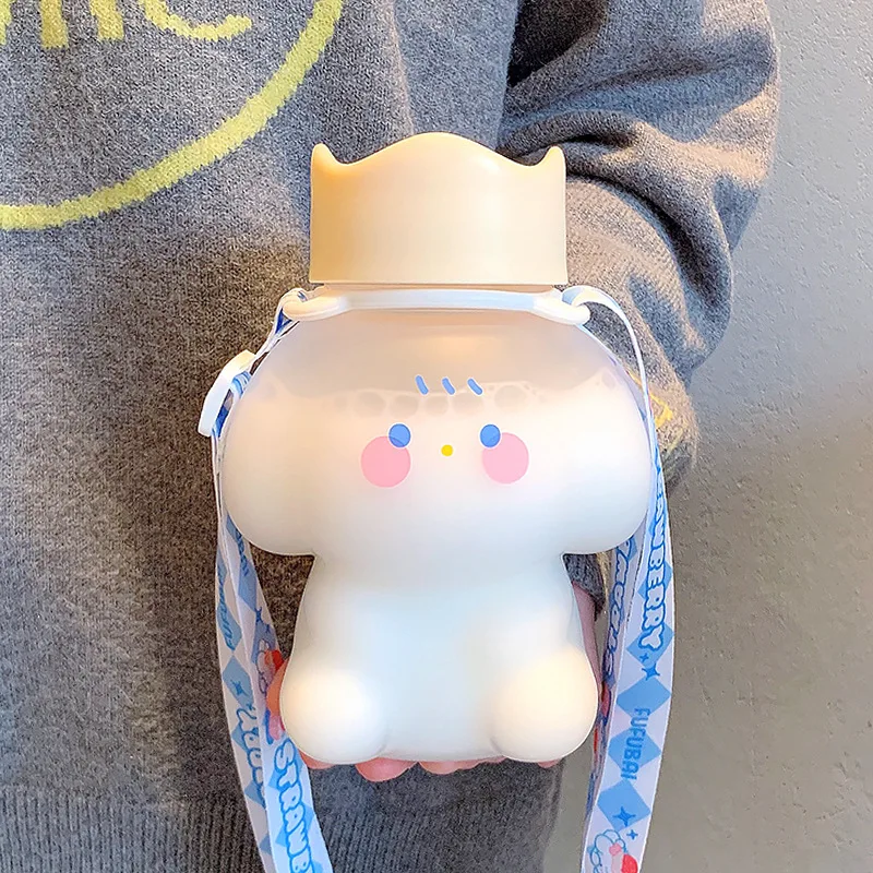 

Cartoon Cyber Celebrity Bear Milky Tea Cup Large Capacity Cute Children's Kettle Good-looking Crossbody Portable Cup Plastic Cup