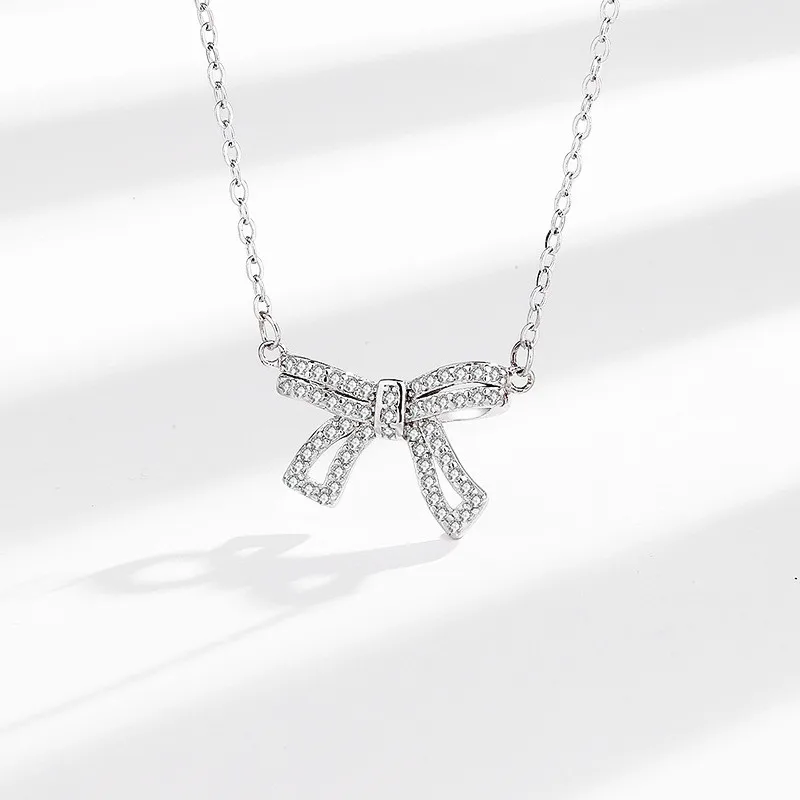

Ladies 925 Sterling Silver Necklace White Gold Bow Inlaid Zircon European Classic Fashion Jewelry Couple Gift