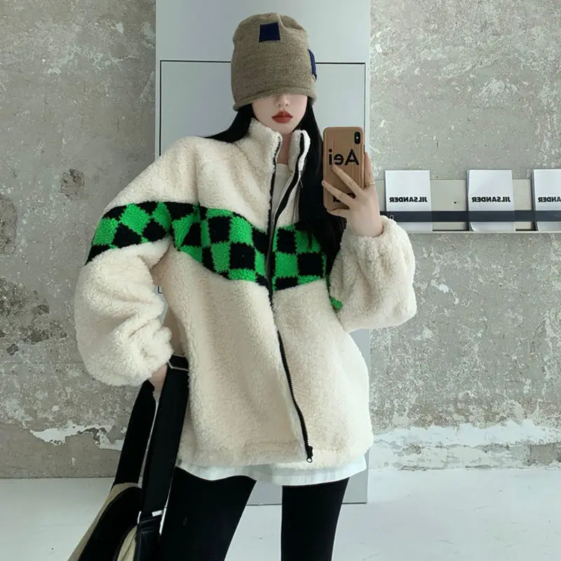 

New product color matching checkerboard design jacket thickened warm lamb wool women all-match jacket tide brand jacket