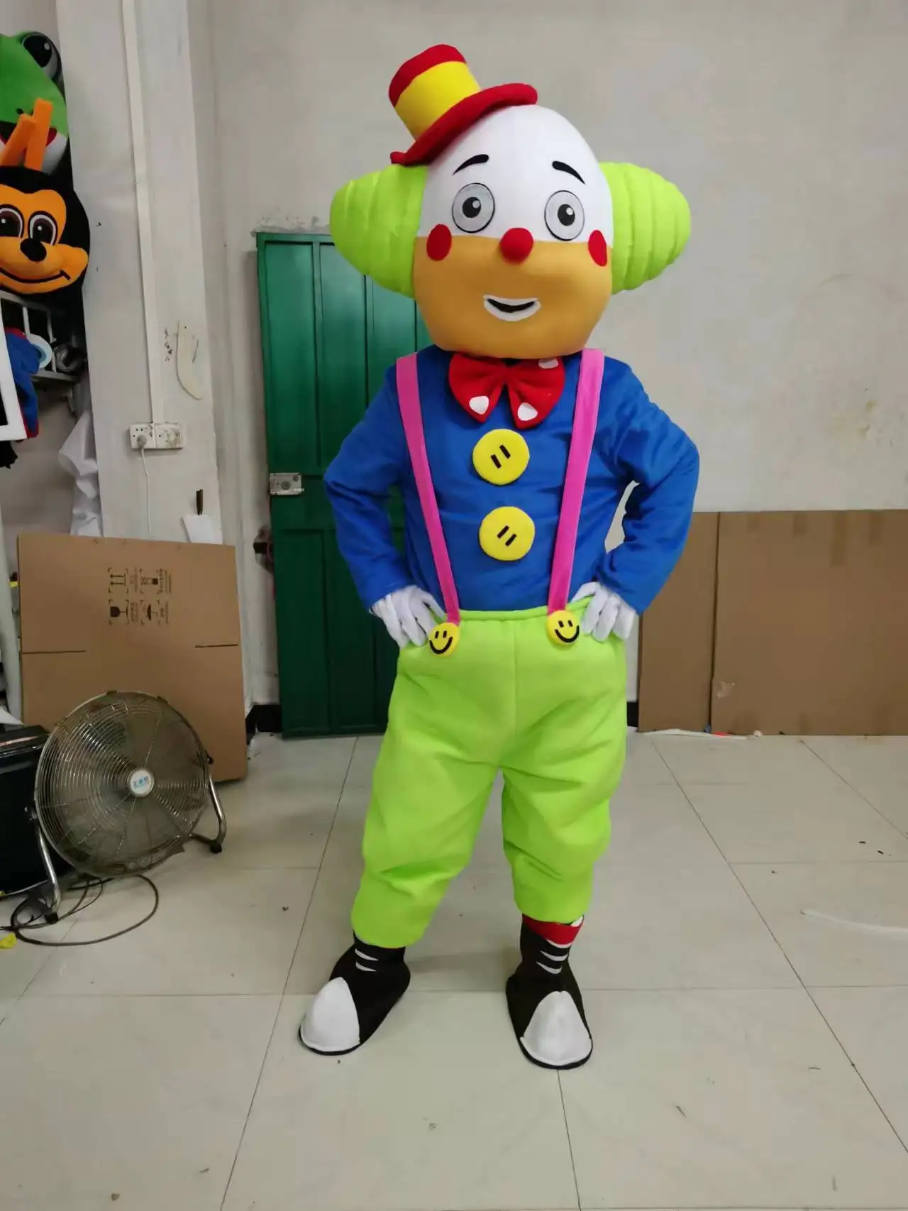

Boy Clown Adult Walking Anime Prop Carnival Birthday Party Ball Cosplay Mascot Costume
