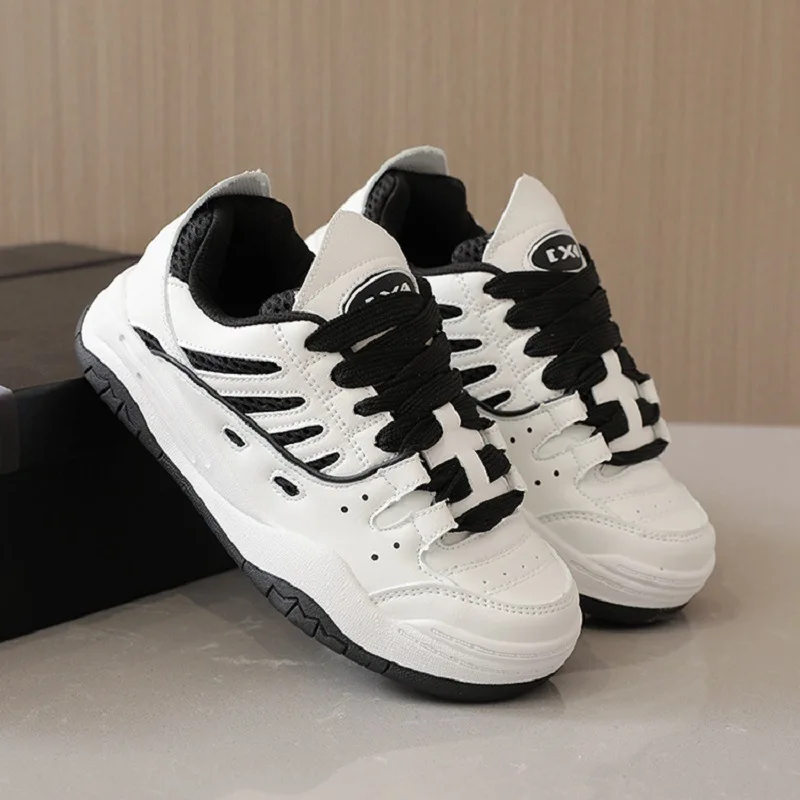 Woman Sneakers Wild Casual Non-slip Wear-resistant Sports Shoes Autumn Winter Color Matching Student Panda Shoes