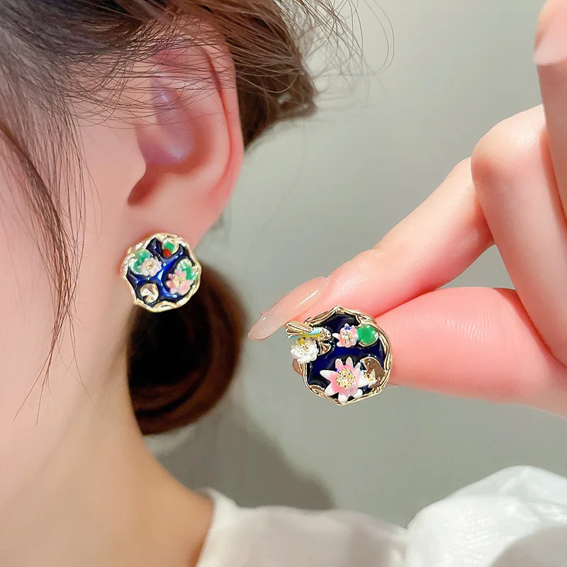 

Minar Luxury Blue Enamel Multicolor Flower Stud Earrings for Women Irregular Geometric Statement Earring Wedding Daily Jewelry