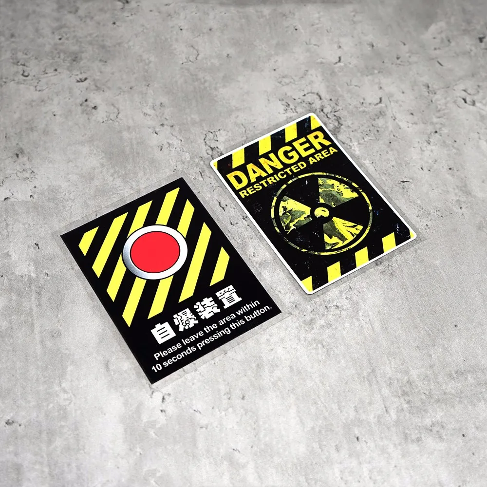 Наклейка-аппликация для тела с треугольным окошком