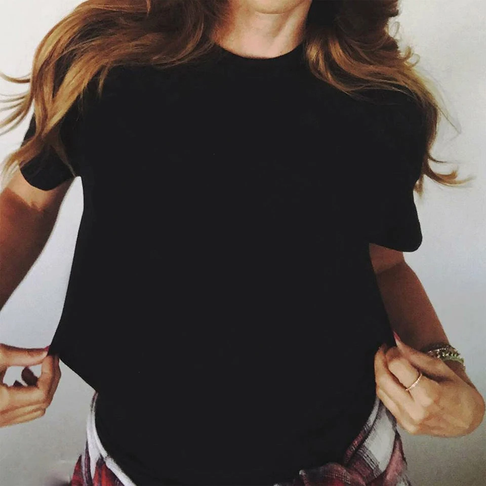 Футболка женская в стиле панк винтажная тенниска с надписью пятница пиво любимый