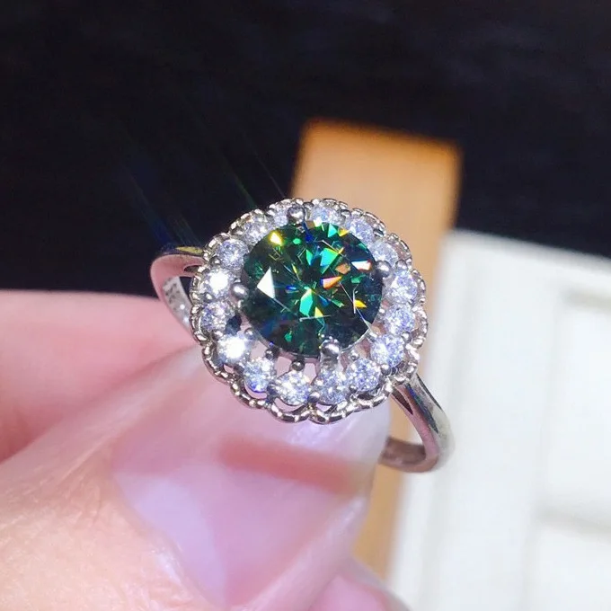 

Восемь сердец и стрелы, покрытые импортным сине-зеленым муассанитом PT950, открытое женское кольцо