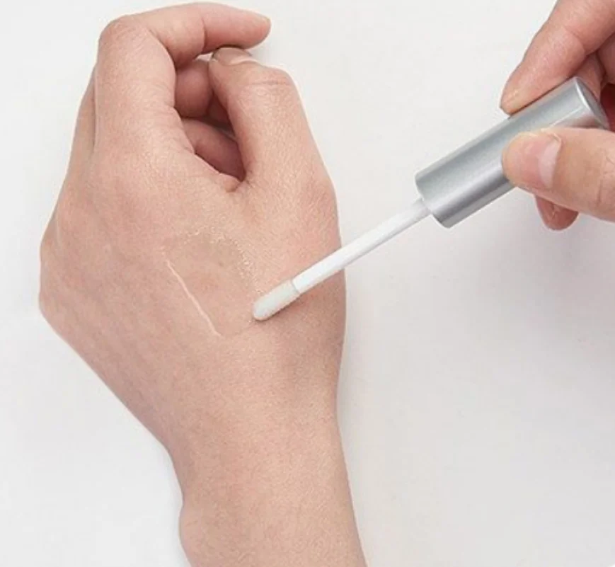 Жидкий бальзам для губ Blue &amp Red