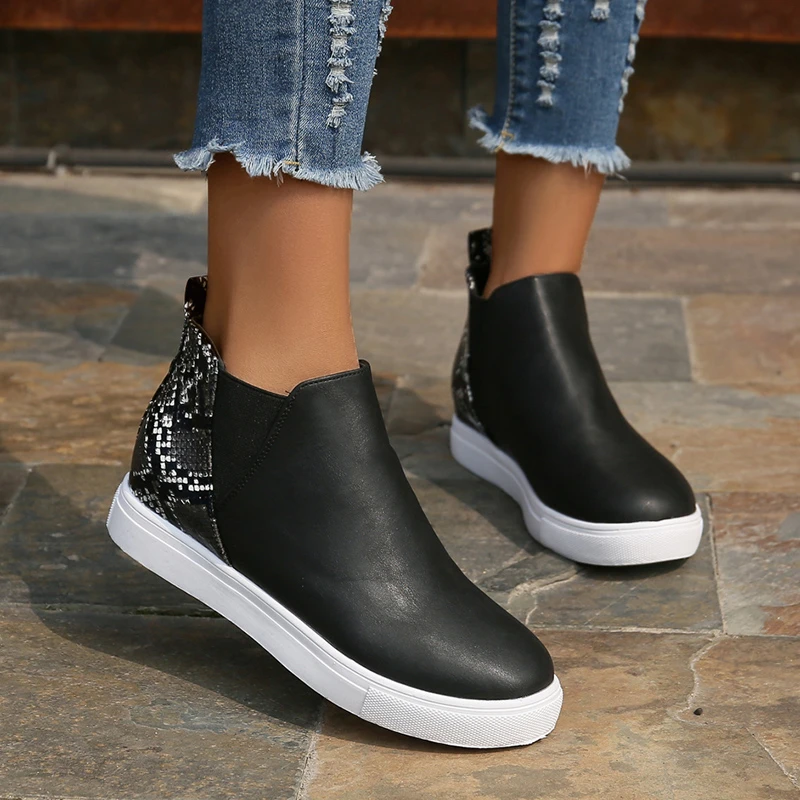 2023 New Fashion Short Ankle Boots Large Size High Top Flat All-match Sneakers Comfy Leisure Slip on Women Shoes Bottines