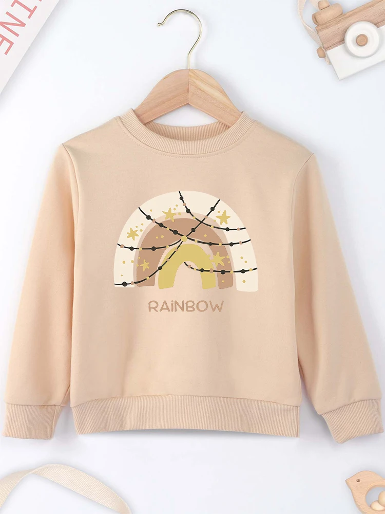 Детский пуловер цвета хаки с радужным принтом