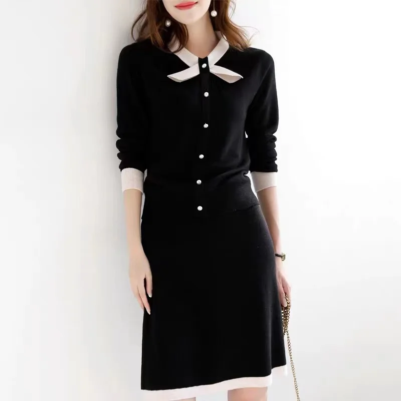 

Autumn Fashion Sweet Bow O-Neck Knit Long Sleeve Single-breasted Sweaters Cardigan + A-Line Short Skirt White Two Piece Set