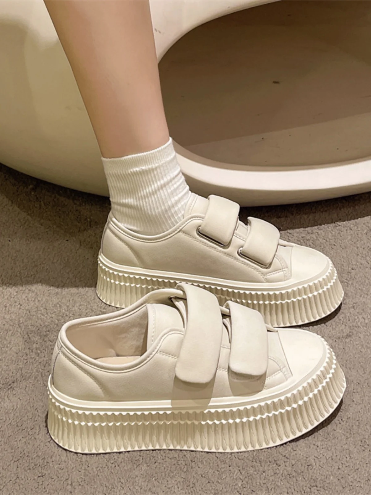 

All-Match Casual Woman Shoe Clogs Platform Wedge Basket 2023 Autumn Round Toe Summer Small Creepers Sports Fall New Rome Hook &