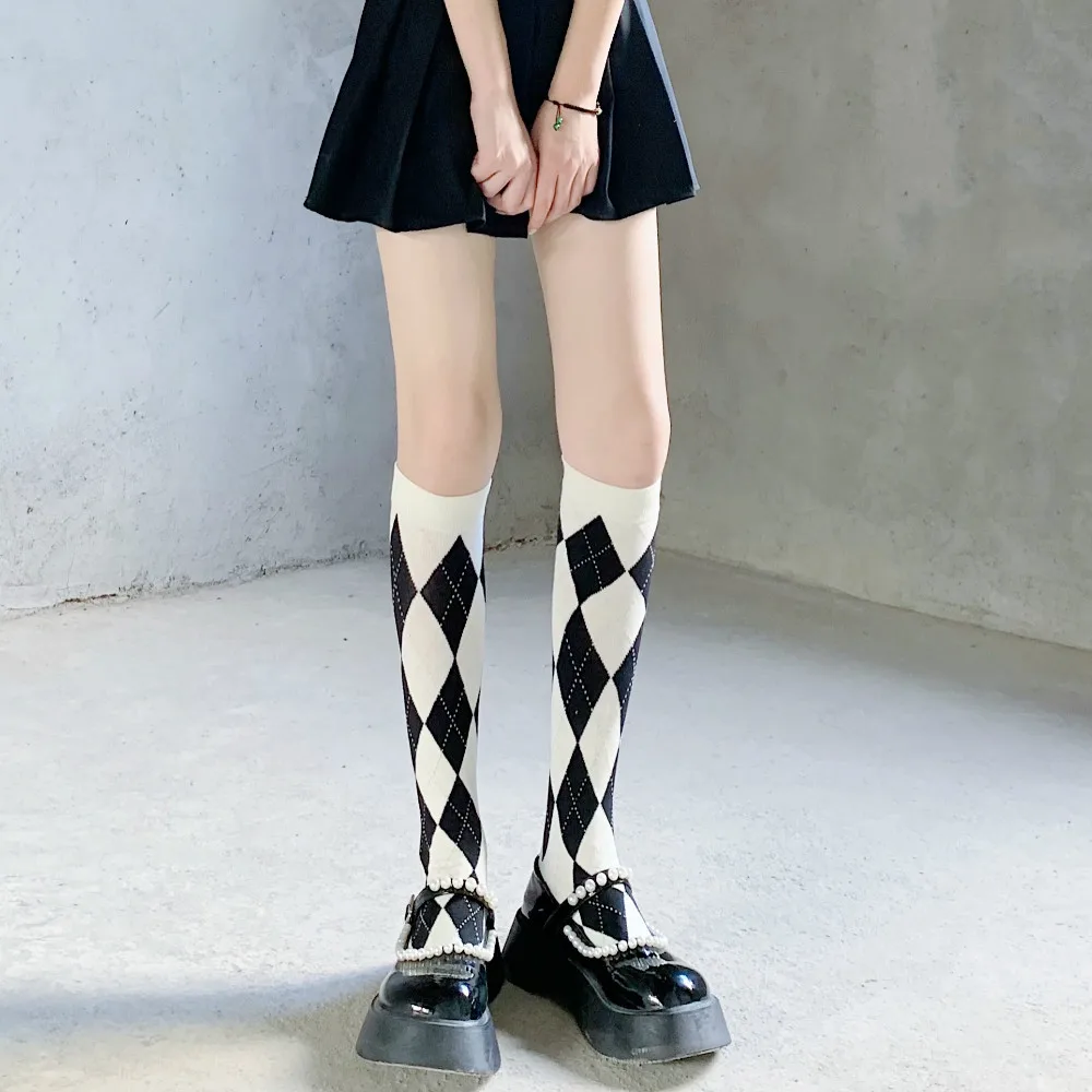 

Medium Tube Lolita Fashion Woman Clothes JK Cute Rhombus Kawaii Retro Sock Women Harajuku Women's Socks Hosiery Underwear