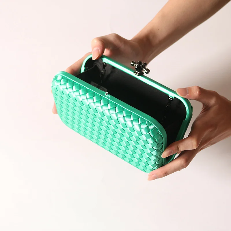 

2022 Luxury Handbags Designer Evening Bags Artificial Silk Clutch Bag Business Casual Shoulder Party Gift Lady High Quality