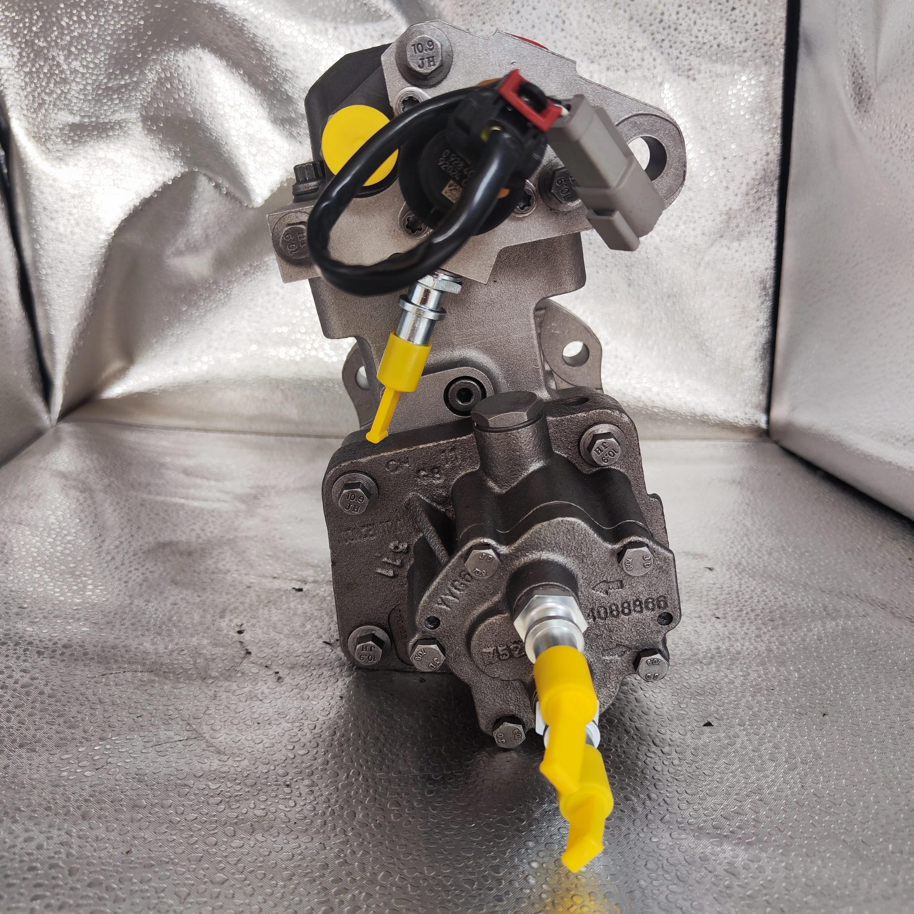 Топливный насос 4954200 используется в движении топливных систем CCR на 3-х