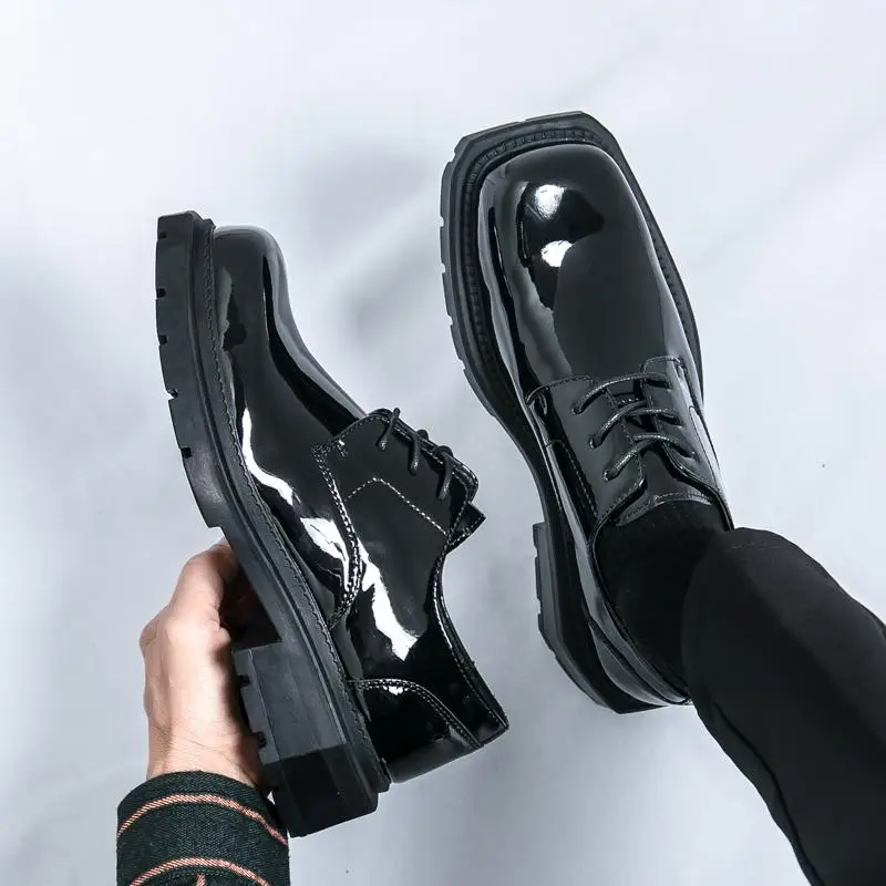 Мужские кожаные туфли с квадратным носком модные британские на толстой подошве