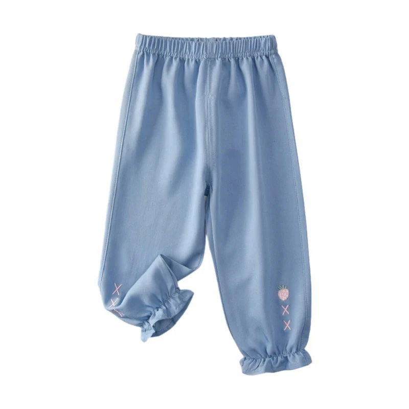 Детские брюки для девочек летние тонкие хлопковые джинсовые с вышивкой клубники