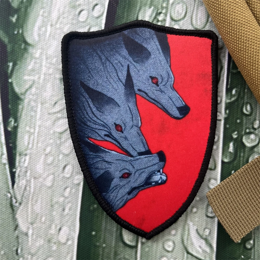 Нашивки Hell бер с надписью Dog и