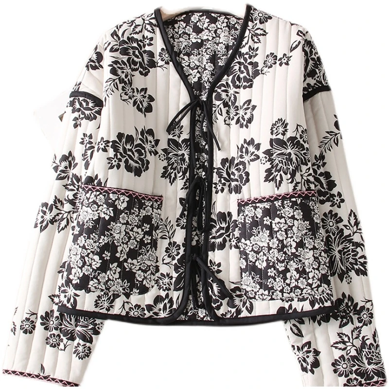 

2022 Women Fashion Print Quilted Jacket Woman Retro V Neck Tie Winter Warm Padded Jacket Female Chic Reversible Jacket