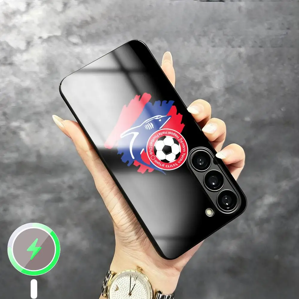 Фото Чехол для телефона с модным дизайном Hapoel Haifa FC для Samsung S26 S25 S24 S23 S22 S21 Plus Ultra Fold A, стеклянный магнитный чехол. №3