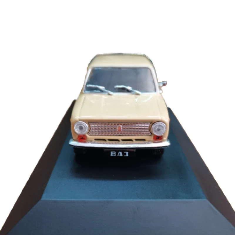 Фото Модель автомобиля Iecast из сплава в масштабе 1:43, Россия, Lada BA3, коллекция 21011, статический дисплей, подарки, Классические игрушки для мальчиков, ... №4