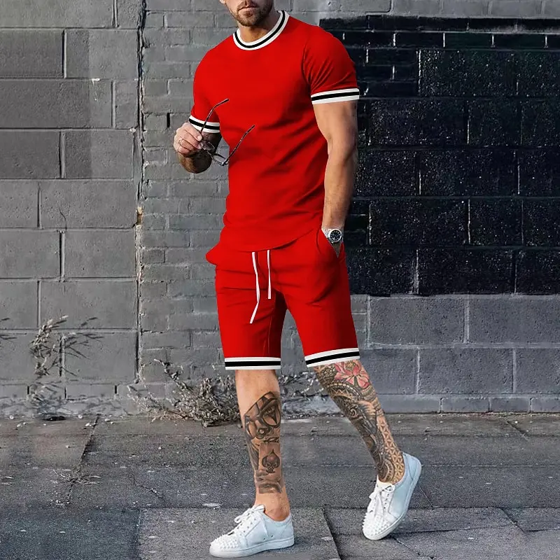 

Футболка мужская однотонная с круглым вырезом и коротким рукавом