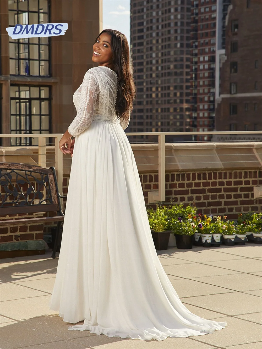 Рисунок 4 - Платье свадебное кружевное в пол