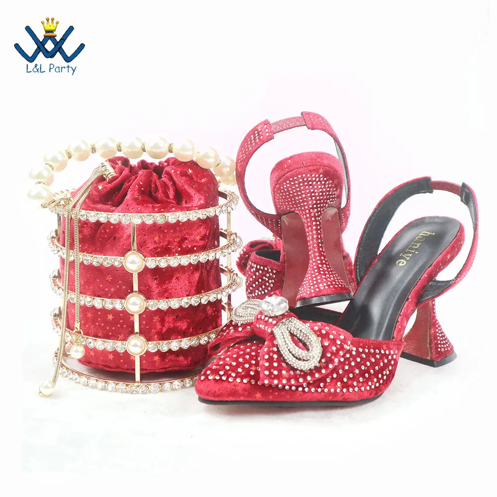 

2023 Mature Style Nigerian Women Shoes and Bag Set Decorate with Rhinestone in Red Color For Christmas Party