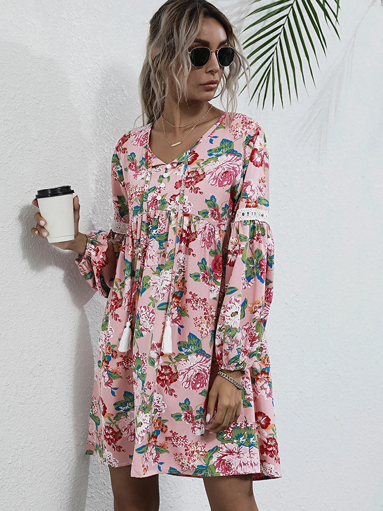 

Элегантное платье-пуловер с цветочным принтом, женское пикантное свободное мини-платье с V-образным вырезом и драпировкой на шнуровке, повс...