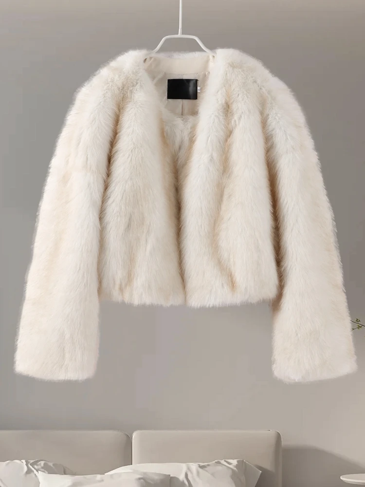 Женская короткая шуба из искусственного меха