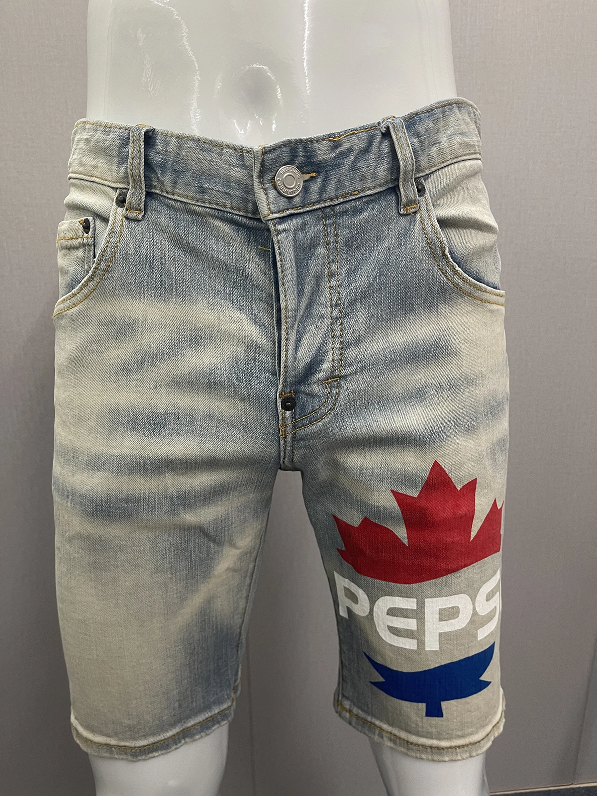 

2023 new jeans fashion slim stereo cut splash-ink old jeans shorts capris