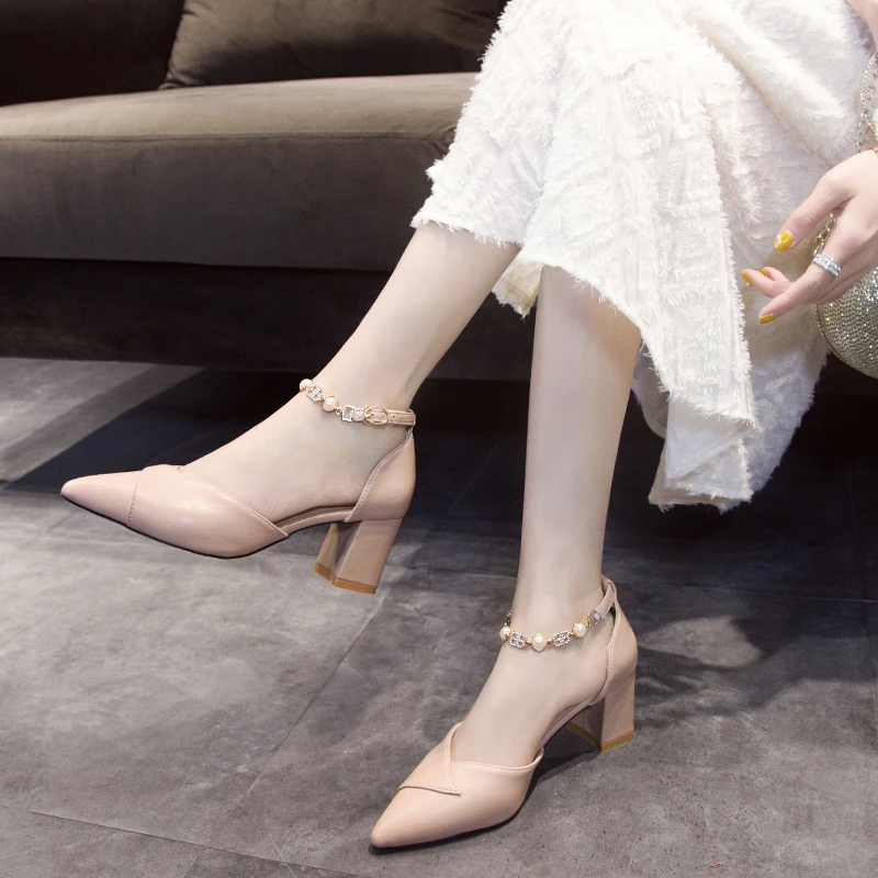 Женские туфли-лодочки на квадратном каблуке 6 см | Обувь