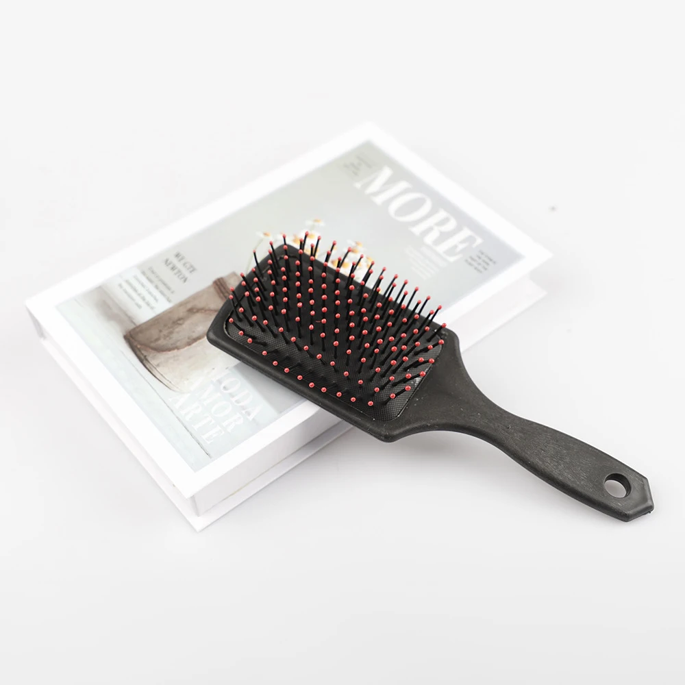 Рисунок 2 - Антистатические гребни для парикмахерских