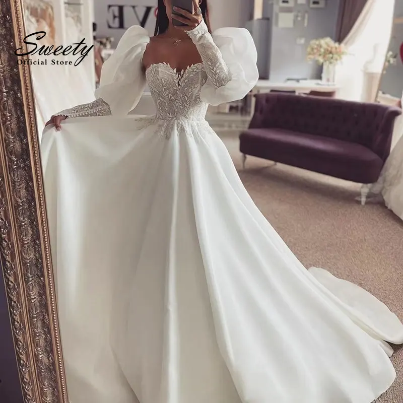 

Luxury Wedding Dress Embroidered Lace On Net With Ball Gown Train Elegant Boat Neck Full Sleeve bridal Gowns Button Robes De Ma
