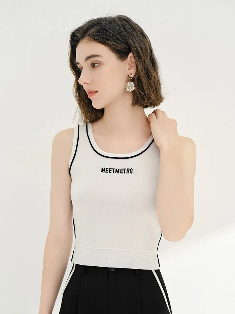 Meetmetro Mayer контрастного цвета с вышивкой букв женский жилет на слинге осень 2024