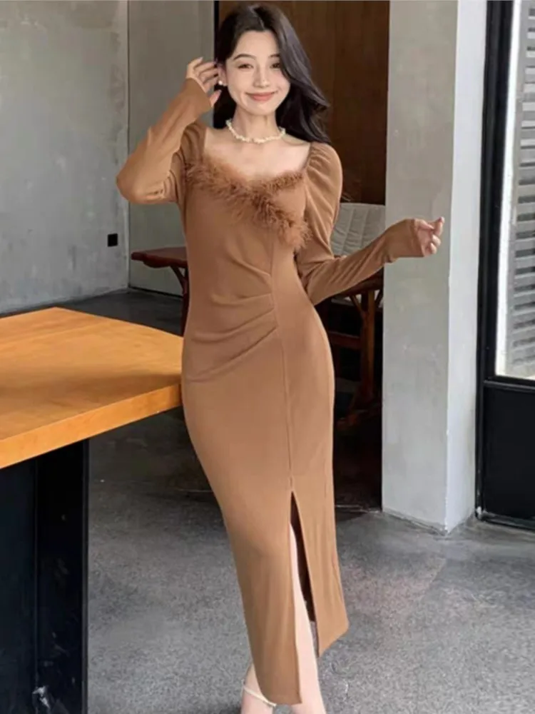

Женское трикотажное платье с перьями, Элегантное трикотажное платье с высоким разрезом, одежда для осени 2023
