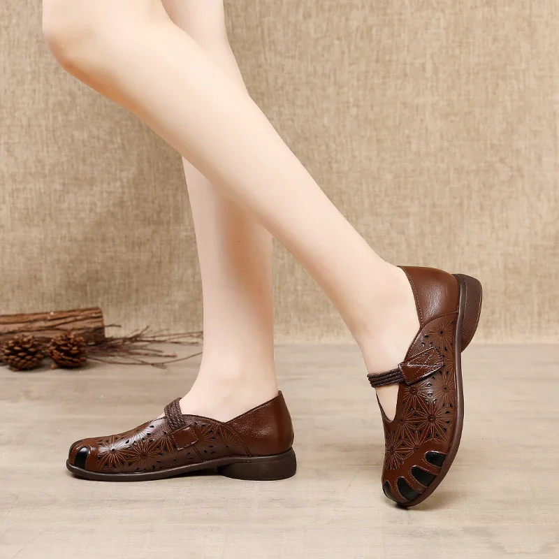 Xiuteng National Style Hollow Flat Shoes Women's Summer New Leather One Pedal Breathable Hollow Grandma Shoes Middle-Aged Shoe