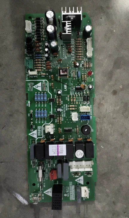 

1pc used Gree Air conditioning Board 302271181 Z71351M GRZ71-A5