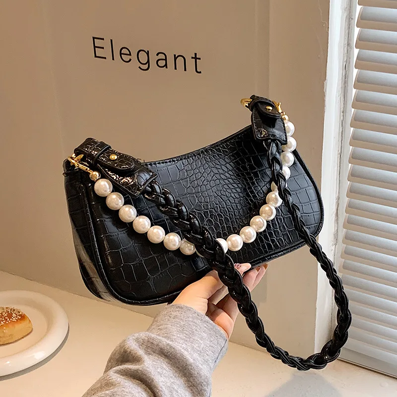 

Niche Design Underarm Bag Women's Bag 2022 New Popular All-match Messenger Bag Fashion Single Shoulder Underarm Small Square Bag