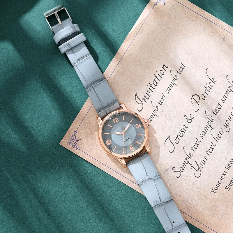Fashion Casual Women's High-end Leather Dual Color Dial Quartz Watch It's Best To Choose A Friend's Wife As A Gift